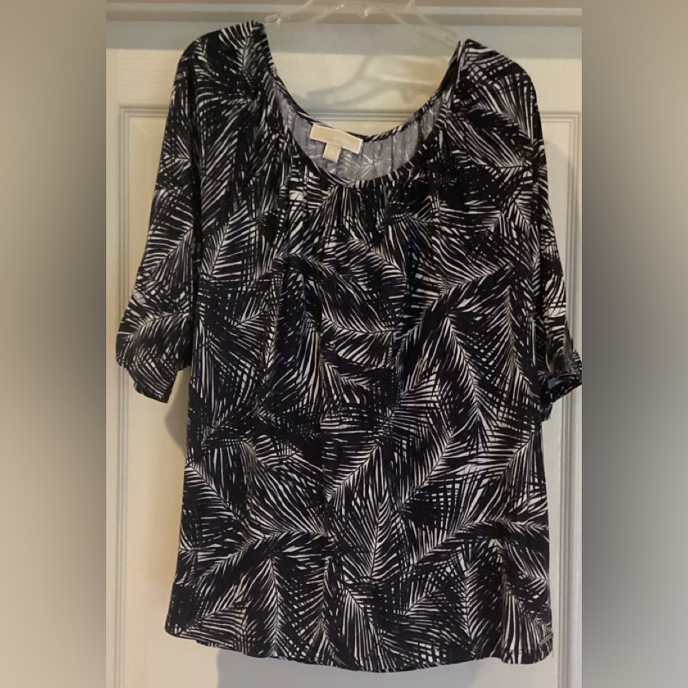 Micheal Kors mid sleeve blouse- Pristine condition! 2X